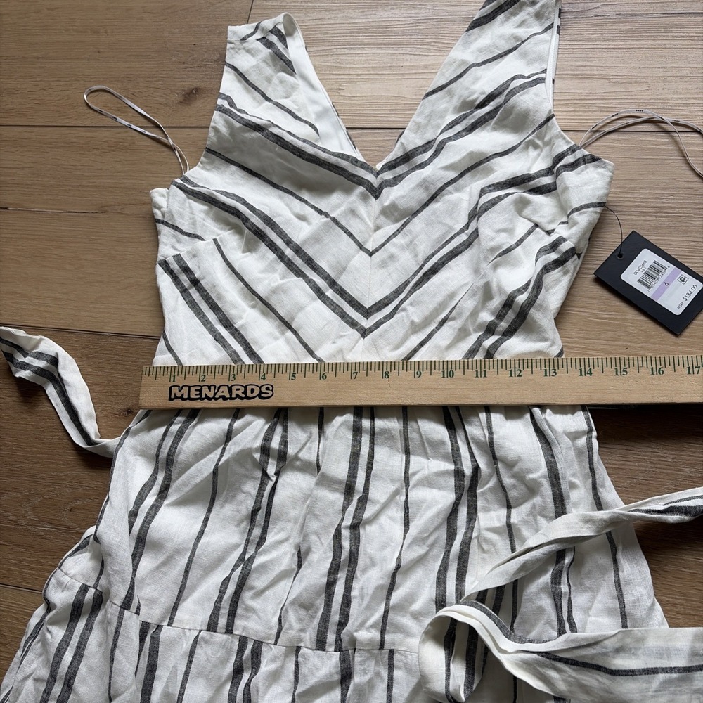 DKNY Linen Blend Stripe Print V-Neck Sleeveless Tie Waist Maxi Dress Size 6 - Picture 6 of 9